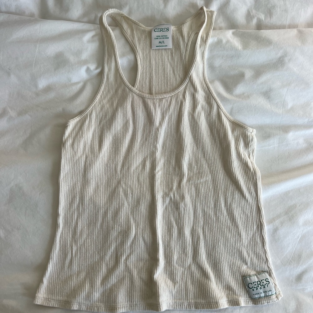 Limited edition ceres sport racer back ribbed v neck
